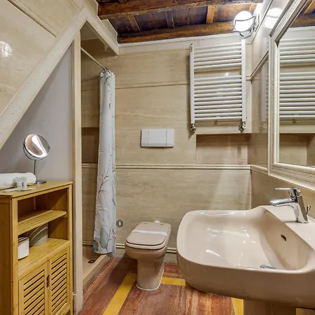 Apartment Borgo Pio Experience Rome